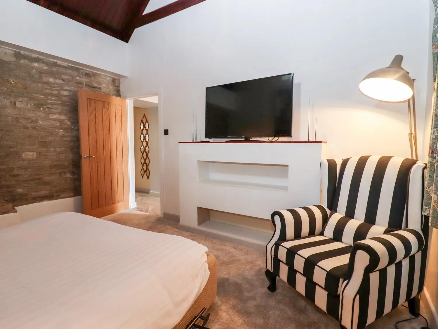 Mayfield Cottage มาล์มสบรี ภายนอก รูปภาพ